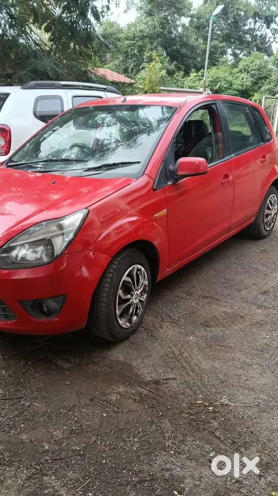 Ford Figo Diesel Zxi 2011
