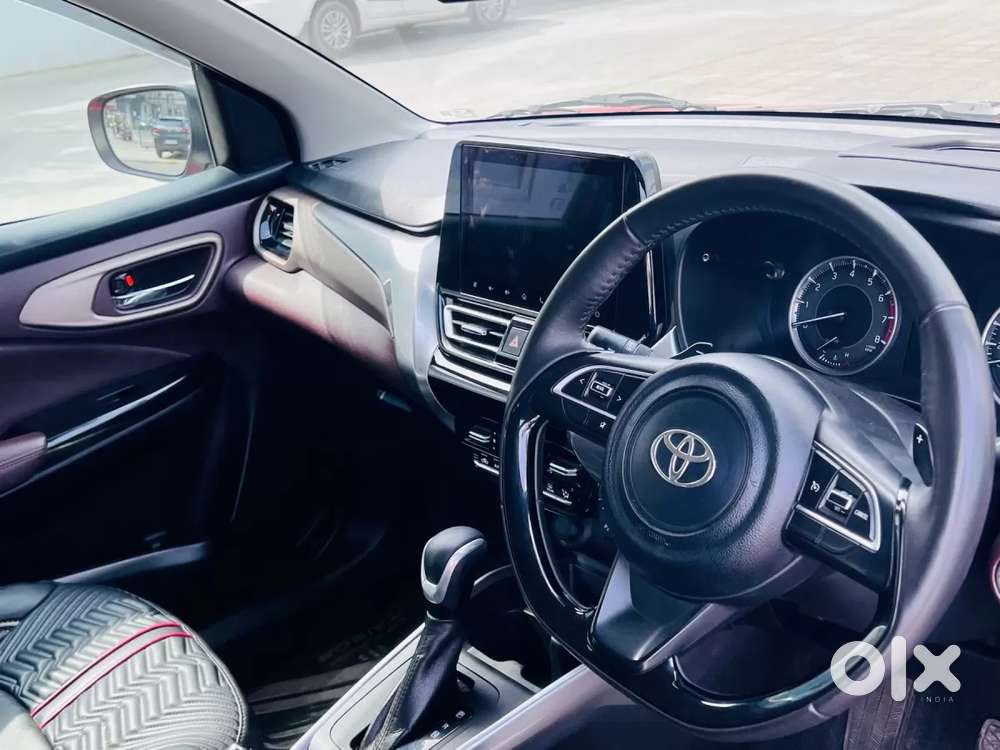 Toyota Urban Cruiser Taisor V 1.0 Petrol At, 2025, Petrol