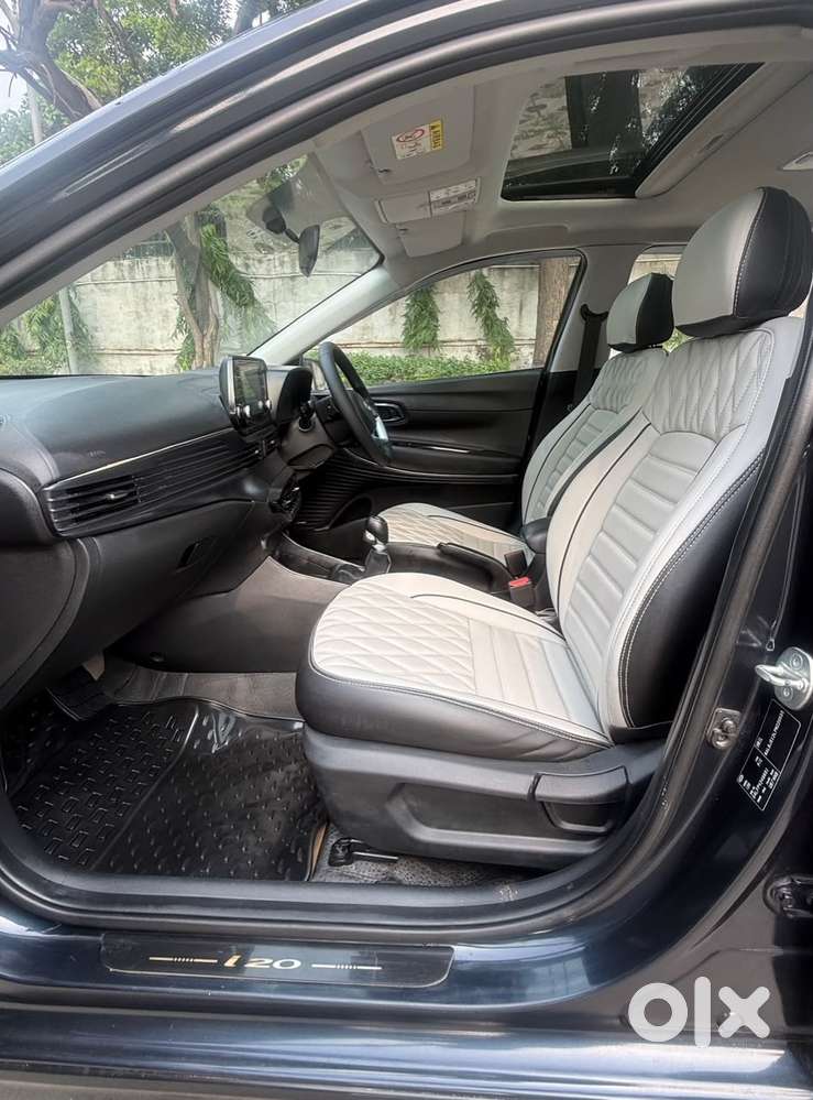 Hyundai I20 Petrol Asta, 2023, Petrol
