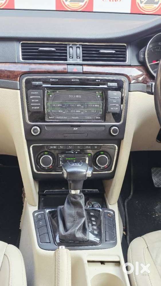 Skoda Superb Elegance 2.0 Tdi Cr At, 2013, Petrol