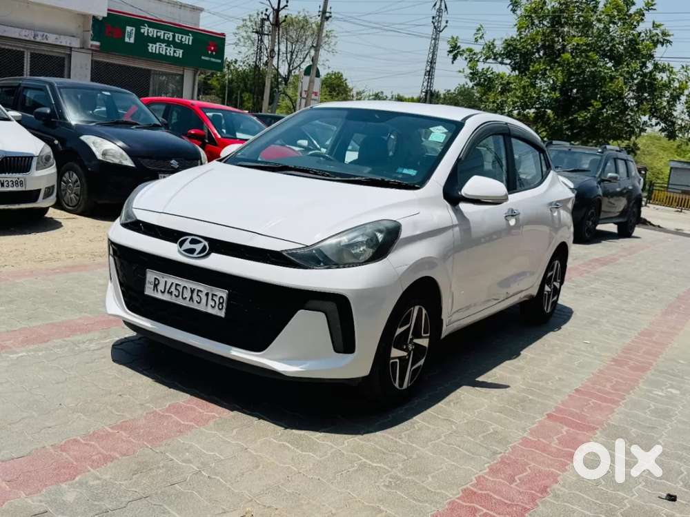 Hyundai Aura 1.2 Sx Cng, 2023, Cng & Hybrids