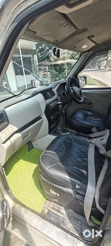 Mahindra Scorpio S2  2016