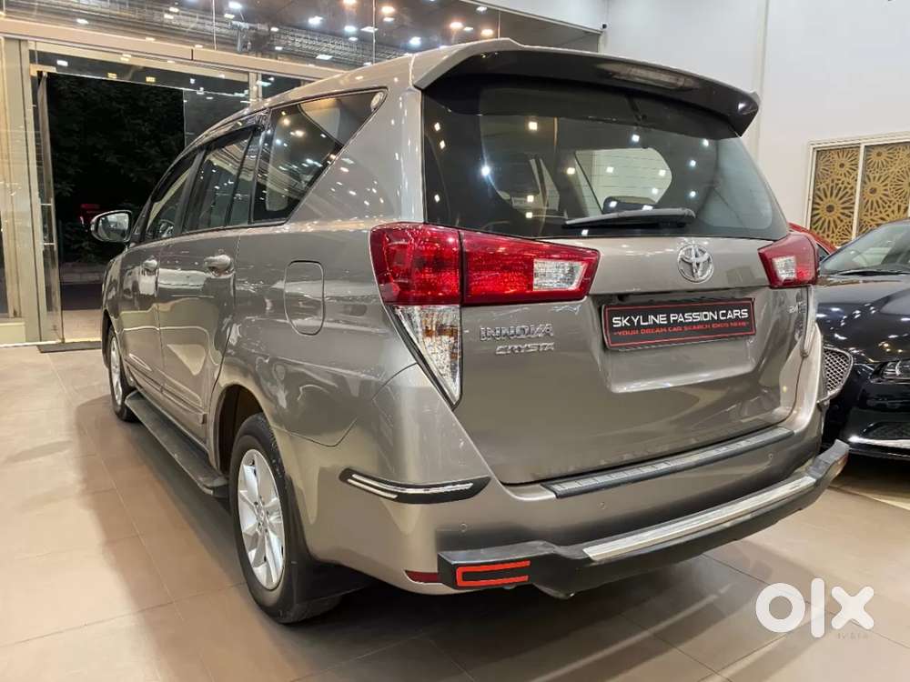 Toyota Innova Crysta [ ] 2.4 Gx At 7 Str, 2020, Diesel