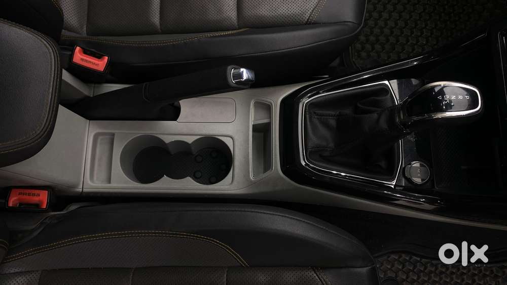 Skoda Kushaq 1.0 Tsi Style At, 2021, Petrol