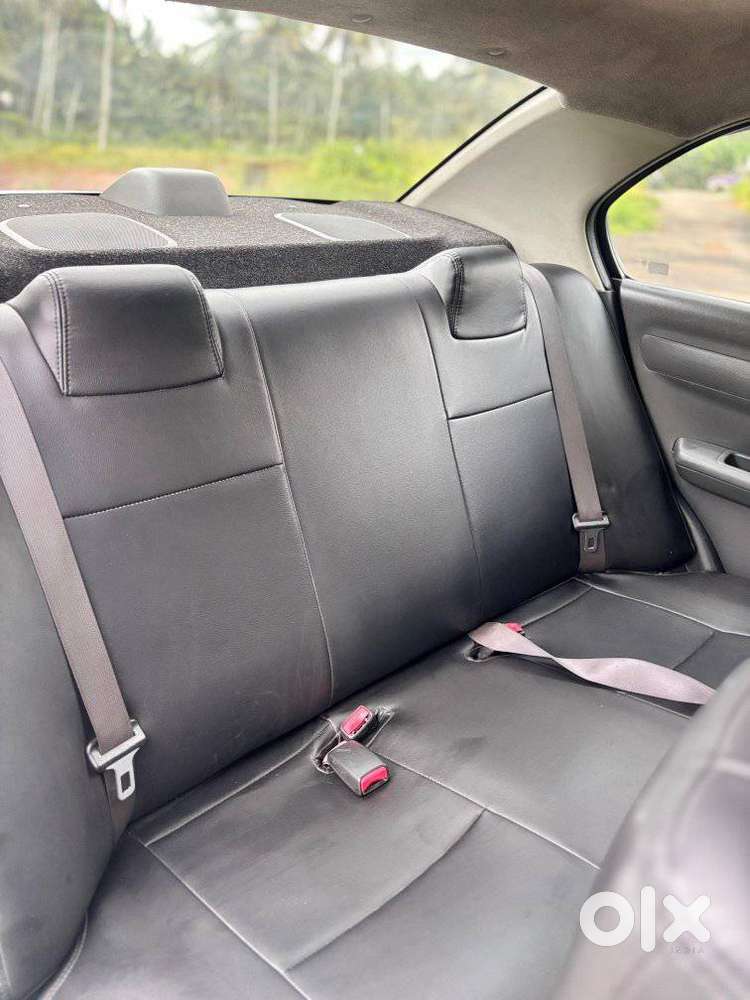 Maruti Suzuki Swift Dzire Ldi (o), 2010, Diesel