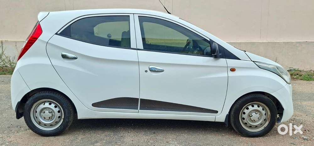 Hyundai Eon Era +, 2017, Petrol