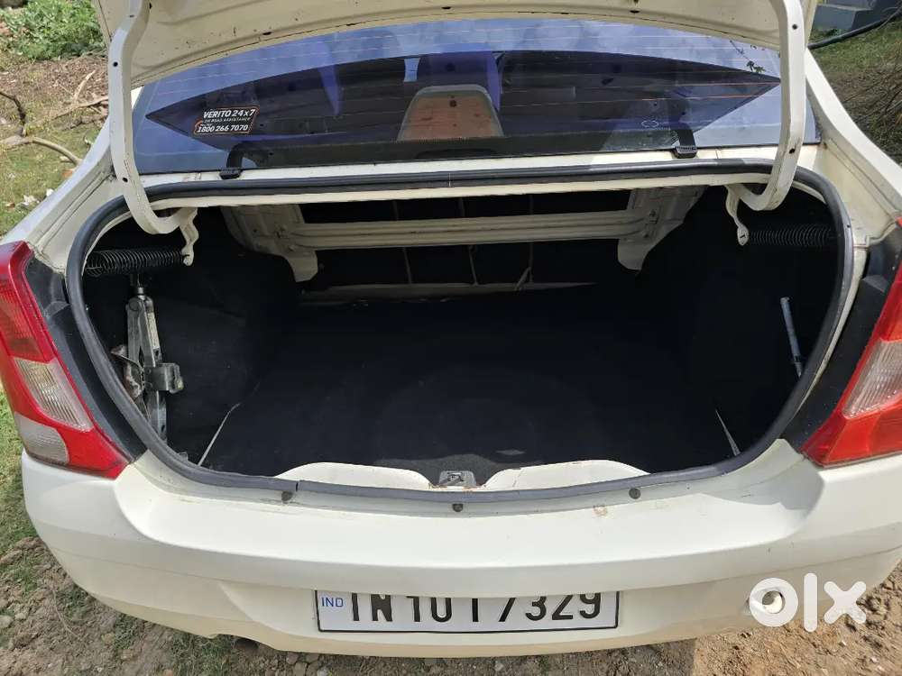 Mahindra Renault Logan Petrol 2008 Model