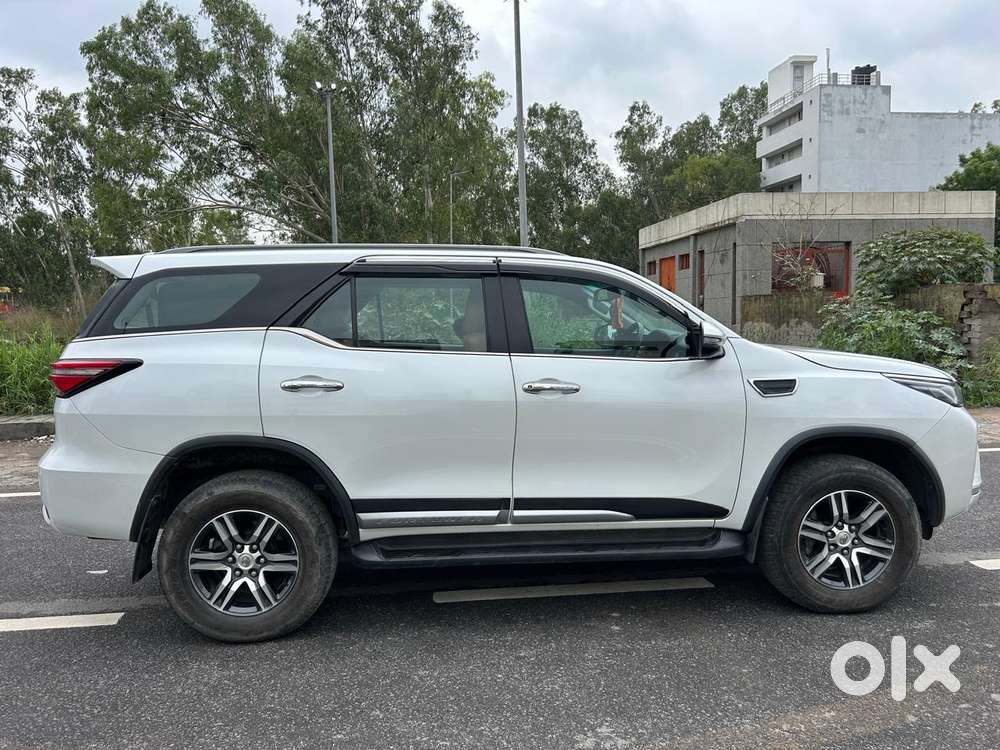 Toyota Fortuner 4x2 At 2.8 Diesel, 2022, Diesel