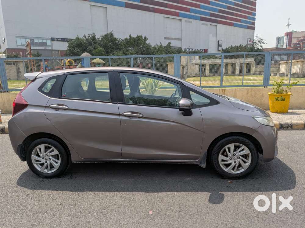 Honda Jazz V Mt Privilege, 2015, Cng & Hybrids