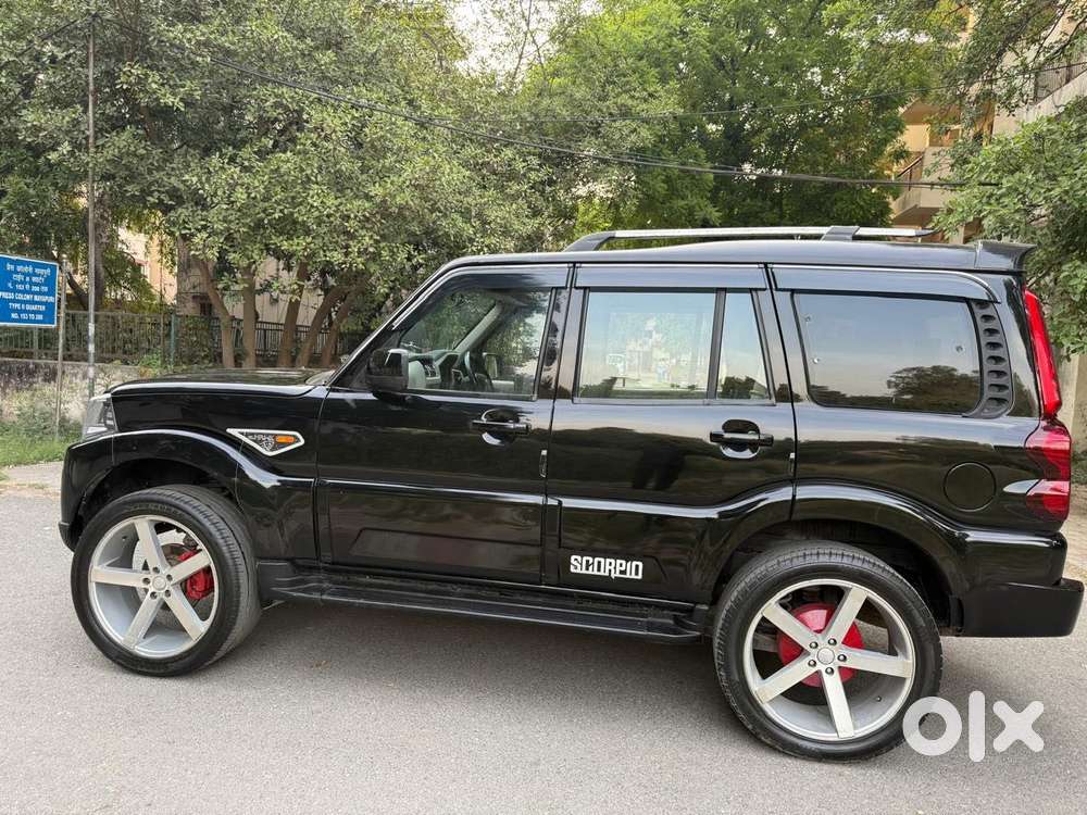 Mahindra Scorpio S6 Plus, 2017, Diesel