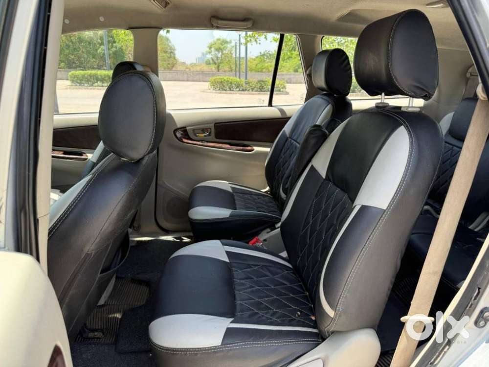 Toyota Innova 2.5 V 7 Str, 2012, Diesel