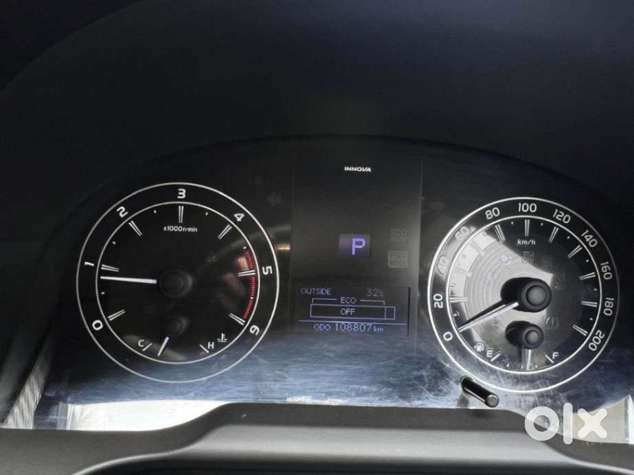 Toyota Innova Crysta 2.8 Gx At, 2017, Diesel