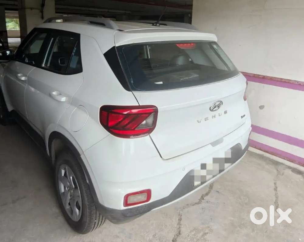 Hyundai Venue Dct 1.0 S Turbo