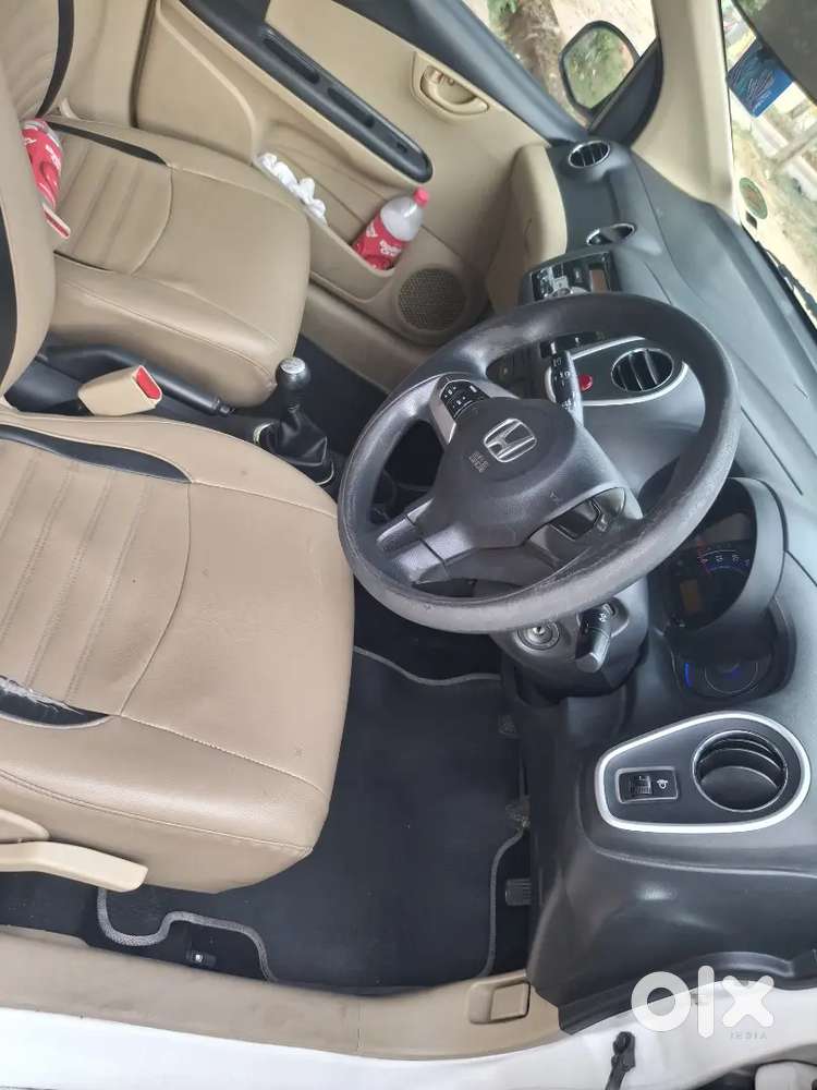 Honda Mobilio V i-VTEC 2014 year car