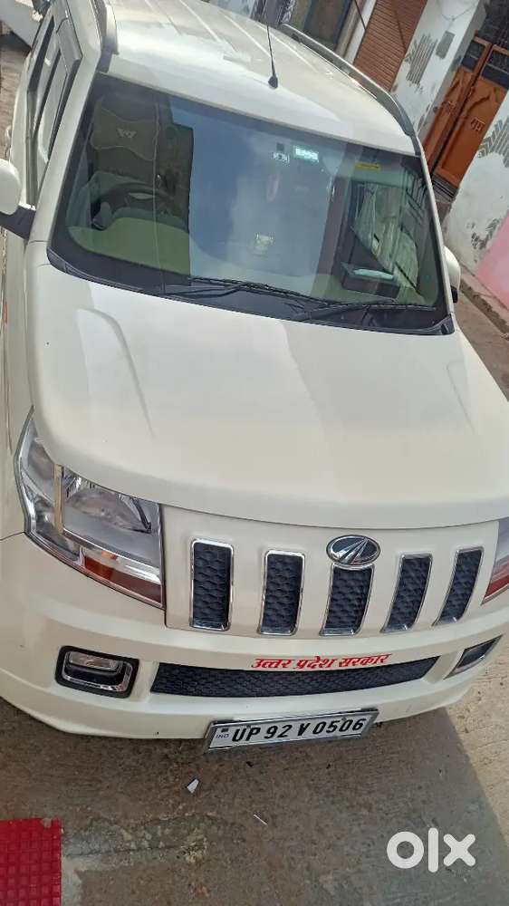 Mahindra Tuv 300 2017