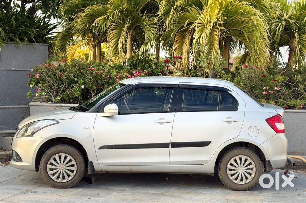 Maruti Suzuki Dzire, 2016, Petrol