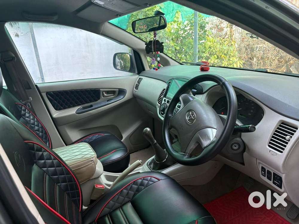 Toyota Innova 2013 Diesel Well Maintained