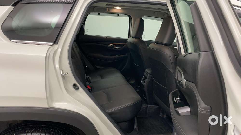 Toyota Urban Cruiser Hyryder 1.5 V Neo Drive, 2025, Petrol
