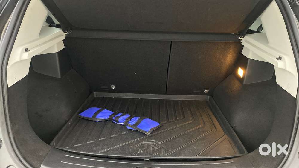 Mg Astor Smart Cvt Black Storm, 2023, Petrol