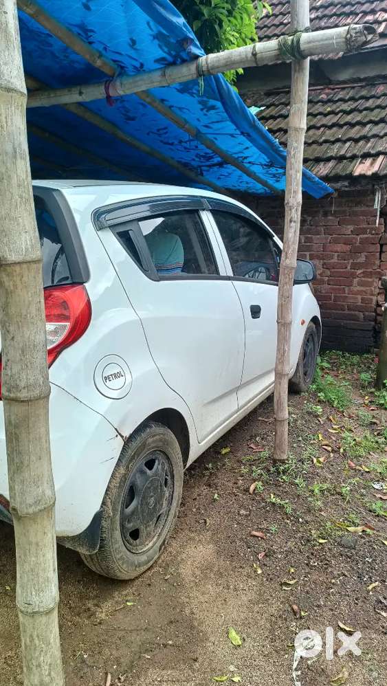 Chevrolet Beat 2015 Petrol