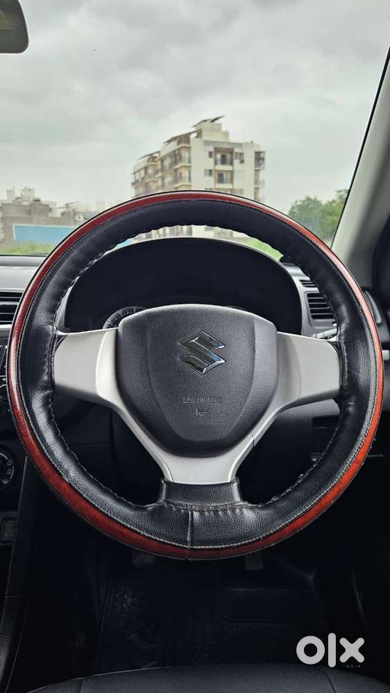 Maruti Suzuki Swift Vxi, 2017, Petrol