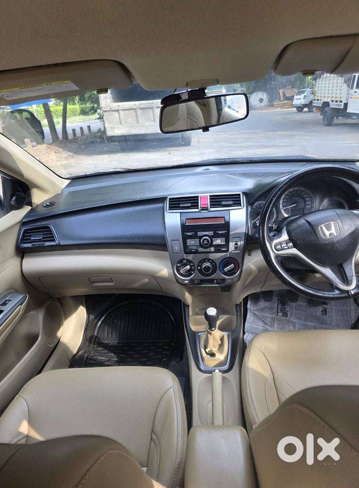 Honda City 2008-2011 1.5 V Mt Exclusive, 2013, Petrol