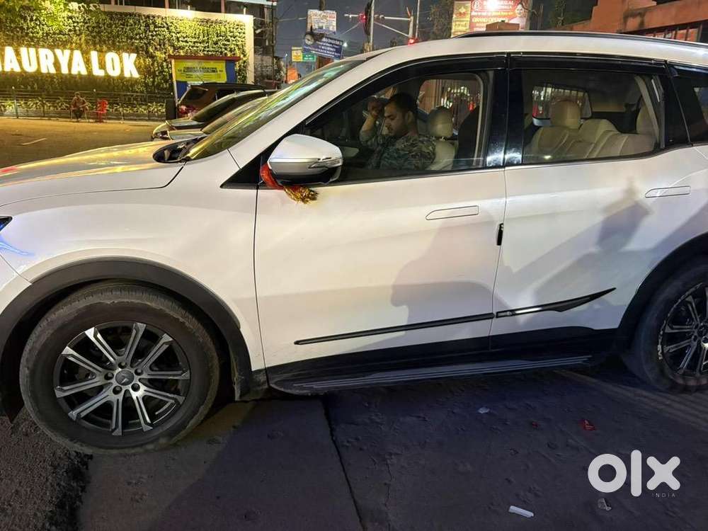 Good As New Xuv 700 Top Model Automatic Diesel