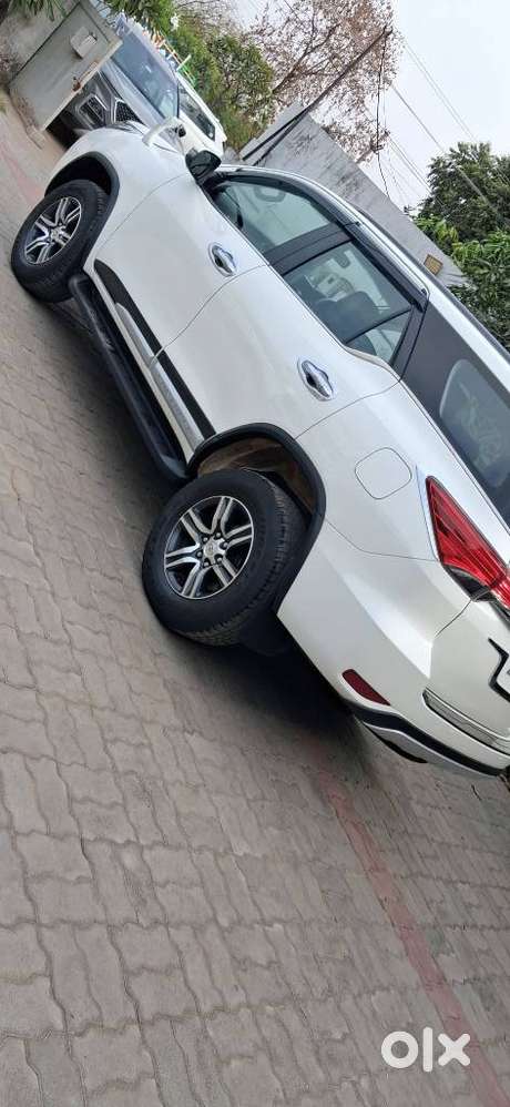 Toyota Fortuner 4x2 Mt 2.8 Diesel, 2018, Diesel