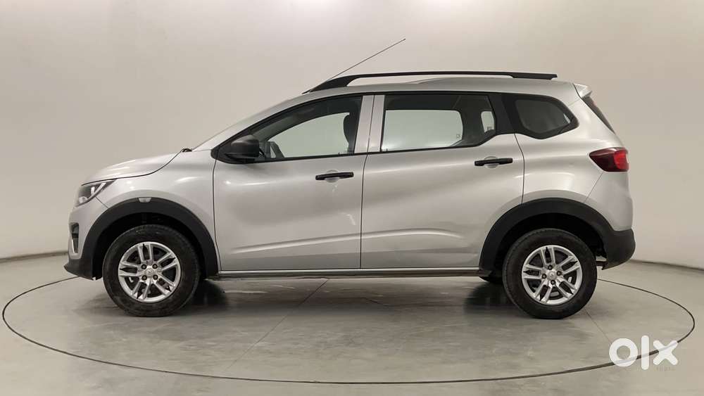 Renault Triber Rxl, 2024, Petrol