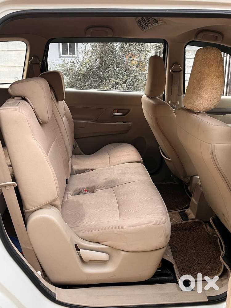 Maruti Suzuki Ertiga Vxi At Petrol, 2020, Cng & Hybrids