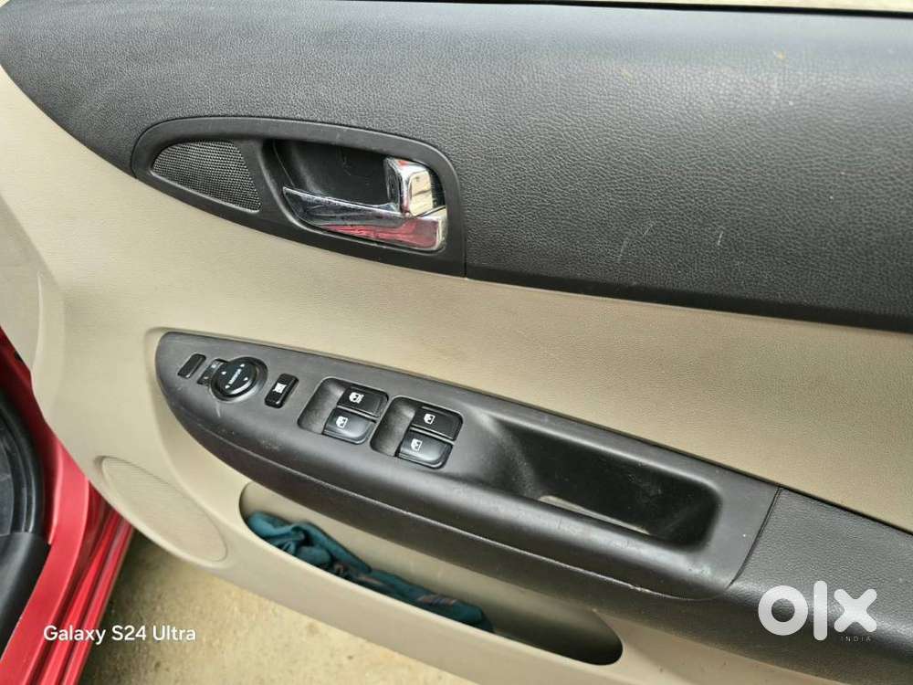 Hyundai I20 Sportz 1.2 Bs-iv, 2013, Petrol
