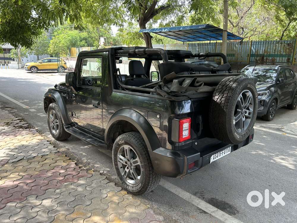 Mahindra Thar Lx Convertible Top Diesel Mt 4wd, 2022, Diesel