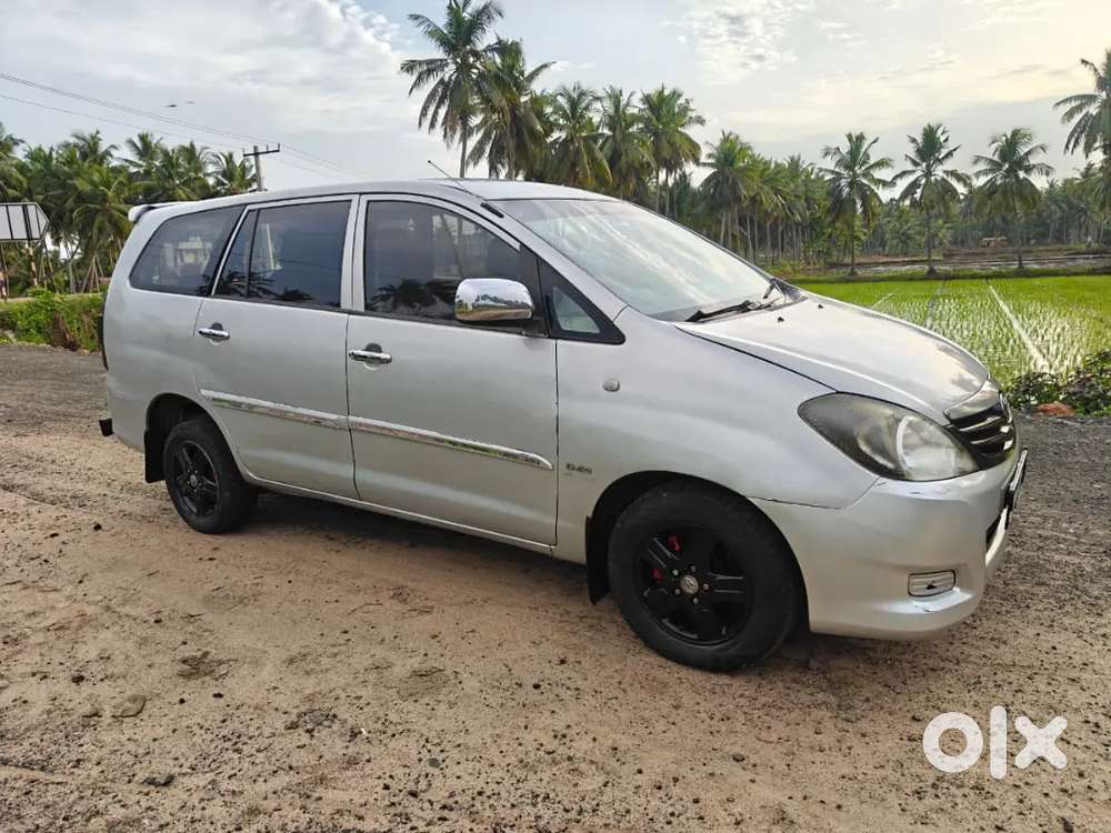 Toyota Innova 2006 Diesel Well Maintained