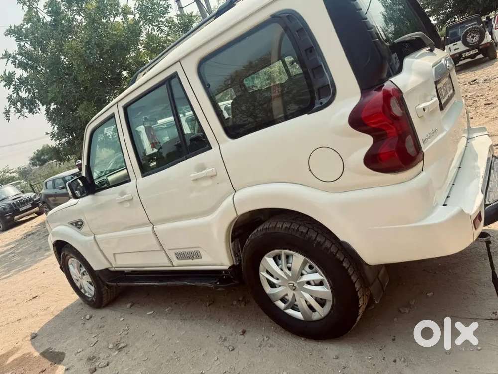 Mahindra Scorpio 2018 Diesel 85000 Km Driven