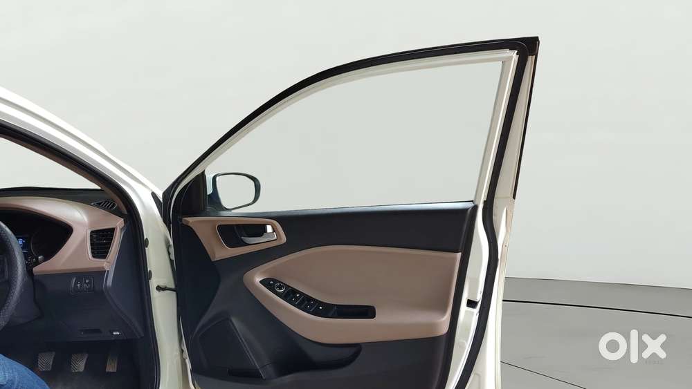 Hyundai Elite I20 Asta (o) 1.2 Mt, 2020, Petrol