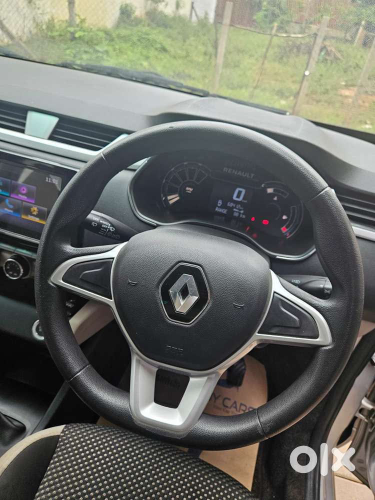 Renault Triber Rxz, 2020, Petrol