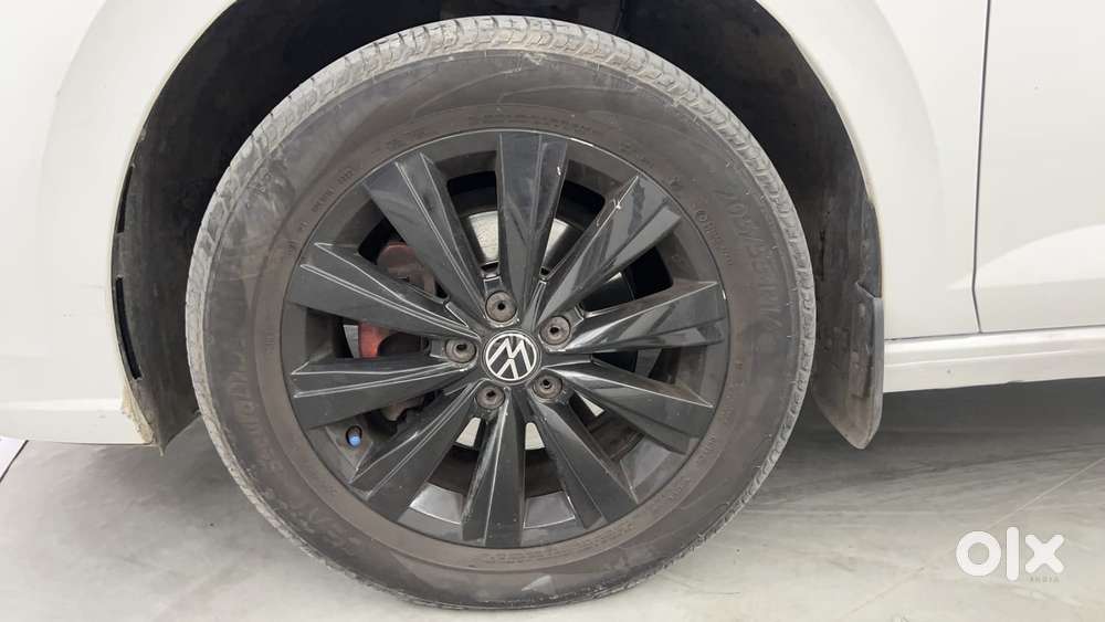 Volkswagen Virtus Highline Plus 1.0 Tsi At, 2022, Petrol