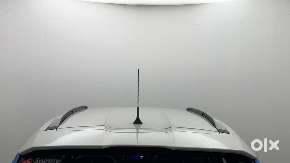 Nissan Magnite 1.0 Xv Premium Dual Tone, 2021, Petrol