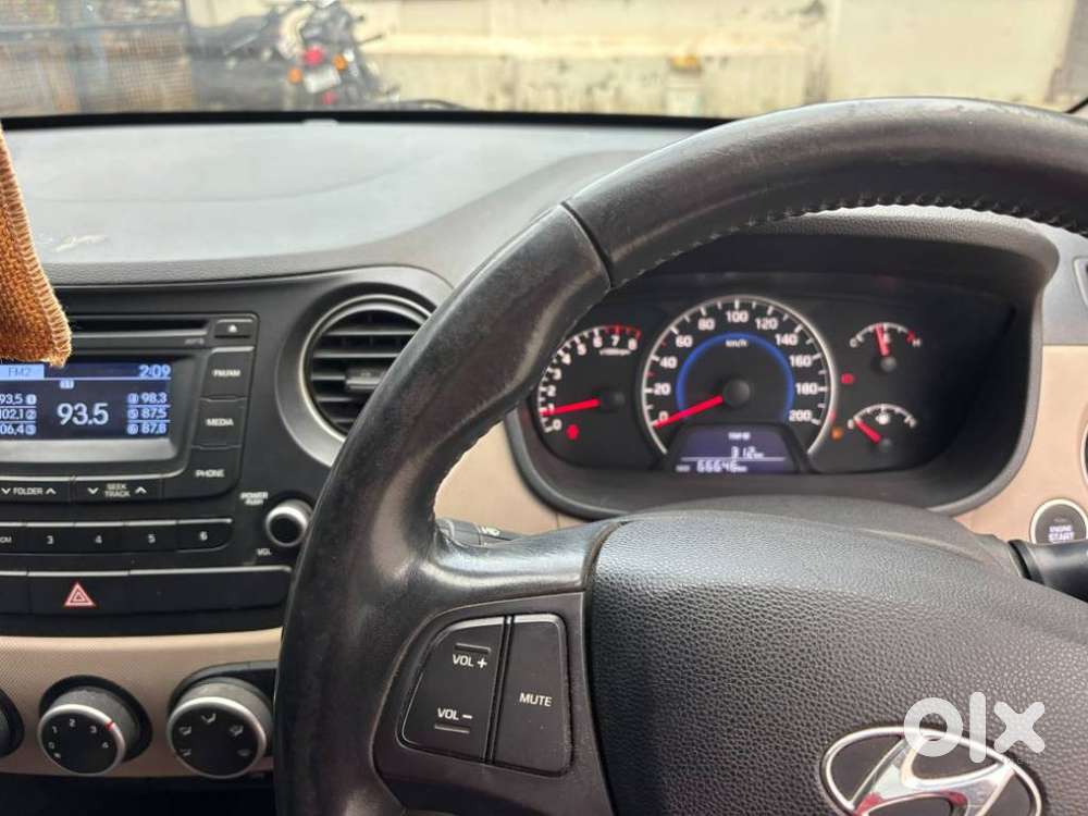 Hyundai I10 Asta Vtvt, 2013, Petrol