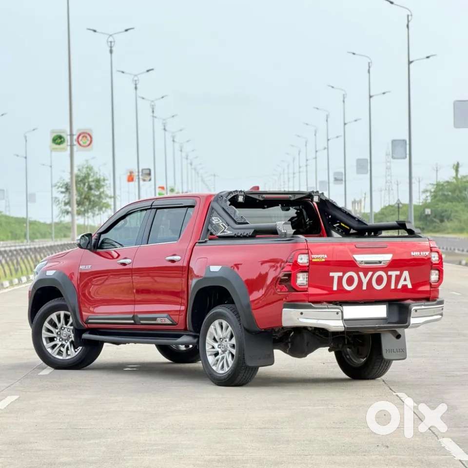 Toyota Hilux 2.8 High 4x4 Mt, 2024, Diesel