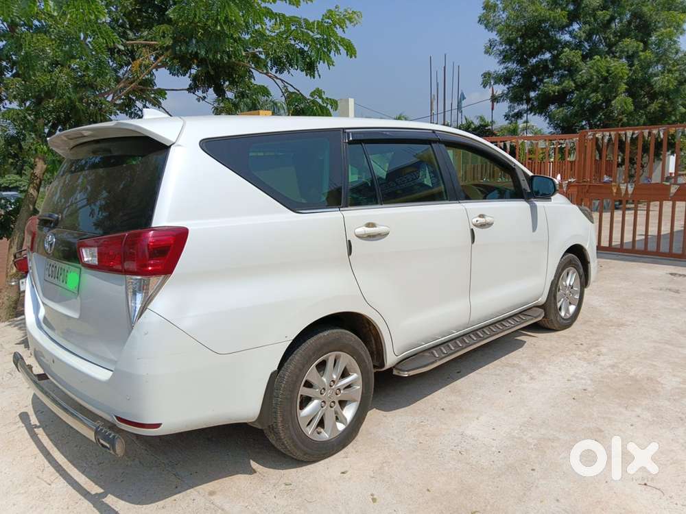 Toyota Innova Crysta 2023