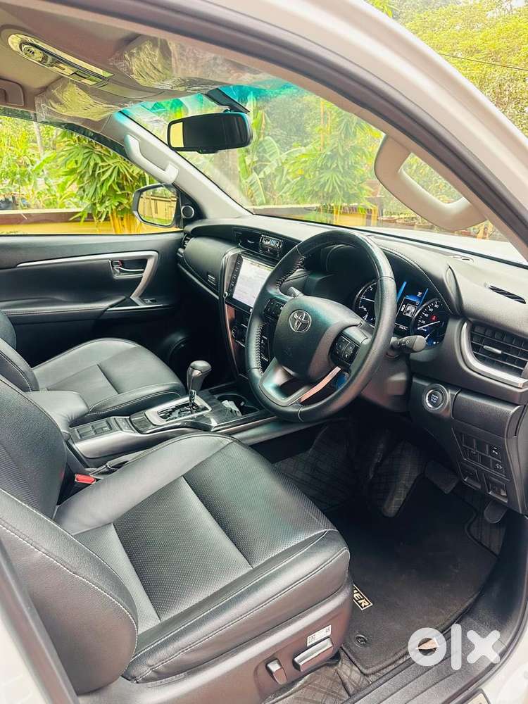 Toyota Fortuner 4x2 At 2.8 Diesel, 2022, Diesel