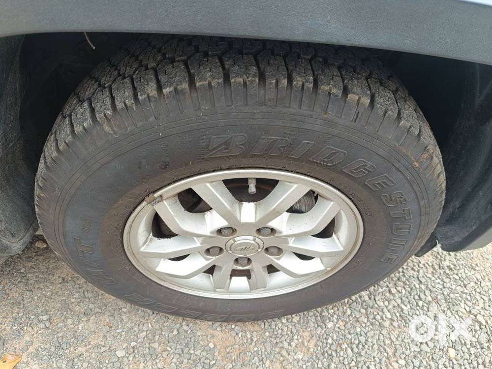 Mahindra Tuv 300 T8, 2019, Diesel