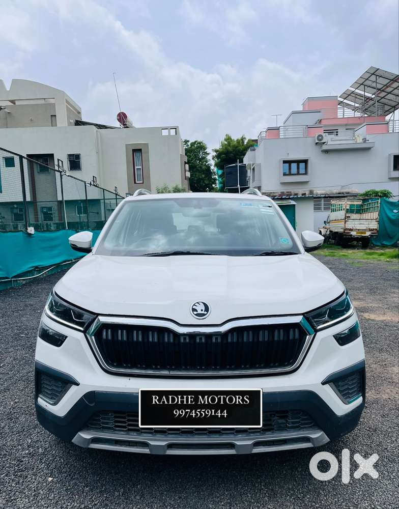 Skoda Kushaq 1.0 Tsi Style At (6 Airbags), 2023, Petrol