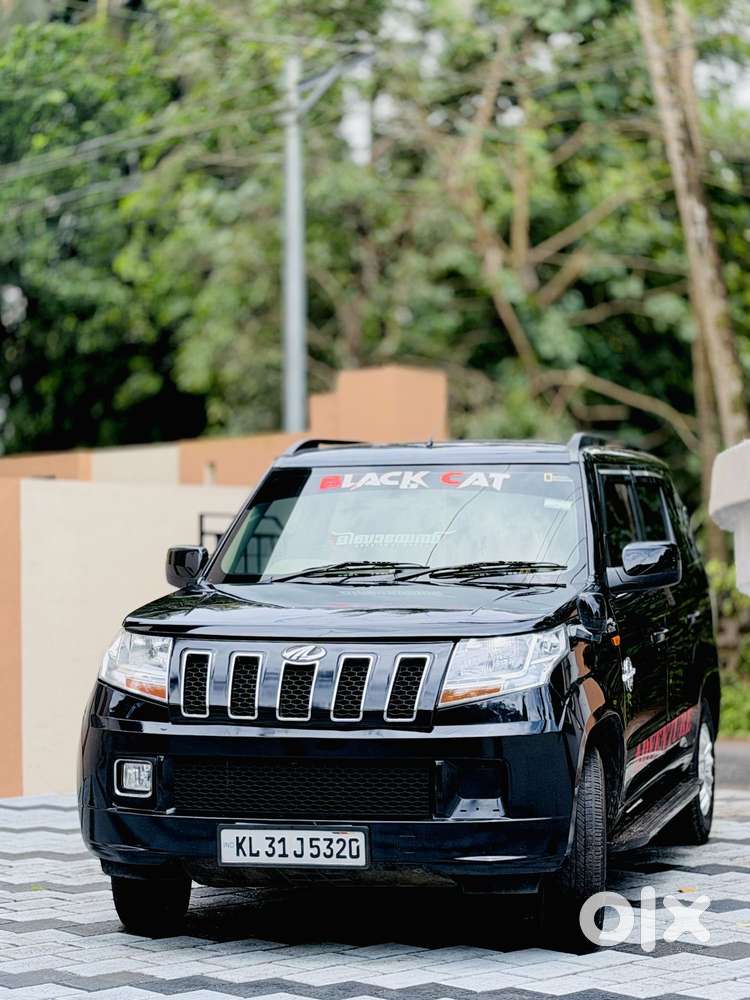 Mahindra Tuv 300 T8 Amt (automatic), 2016, Diesel