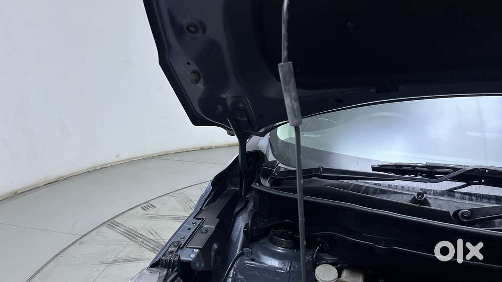 Maruti Suzuki Xl6 1.5 Alpha Plus Mt, 2022, Petrol
