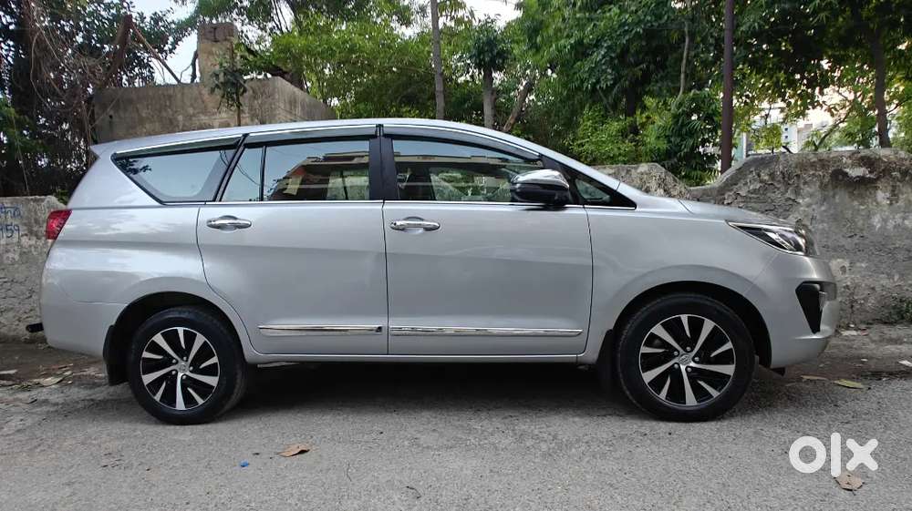 Toyota Innova Crysta 2022 Diesel Top Model Zx Well Maintained