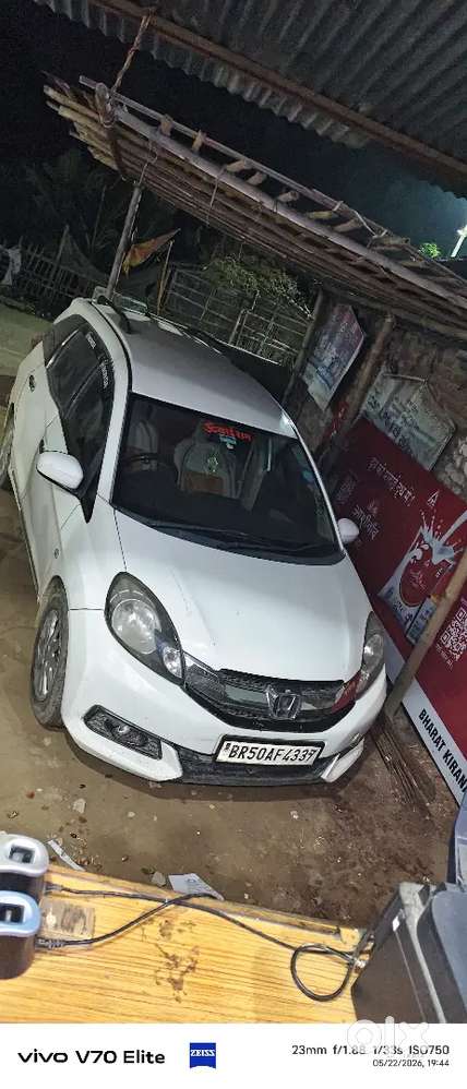 Honda Mobilio 2014 Diesel 180000 Km Driven