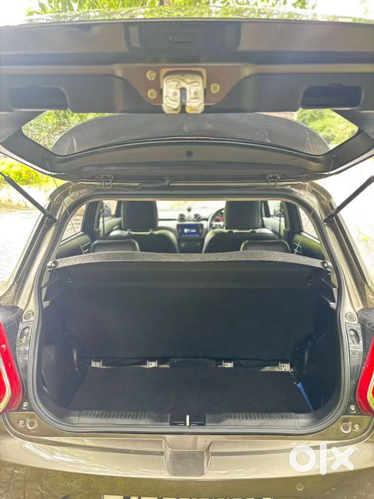 Maruti Suzuki Swift Vxi 2021