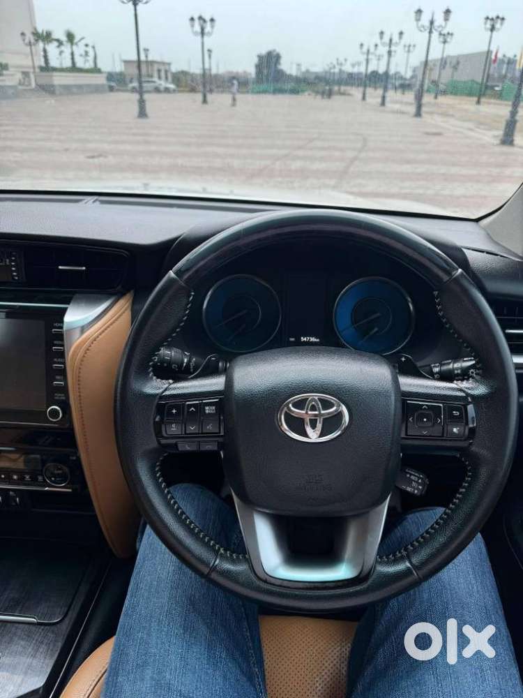 Toyota Fortuner [2021-ongoing] 2.8 2wd Diesel At, 2021, Diesel